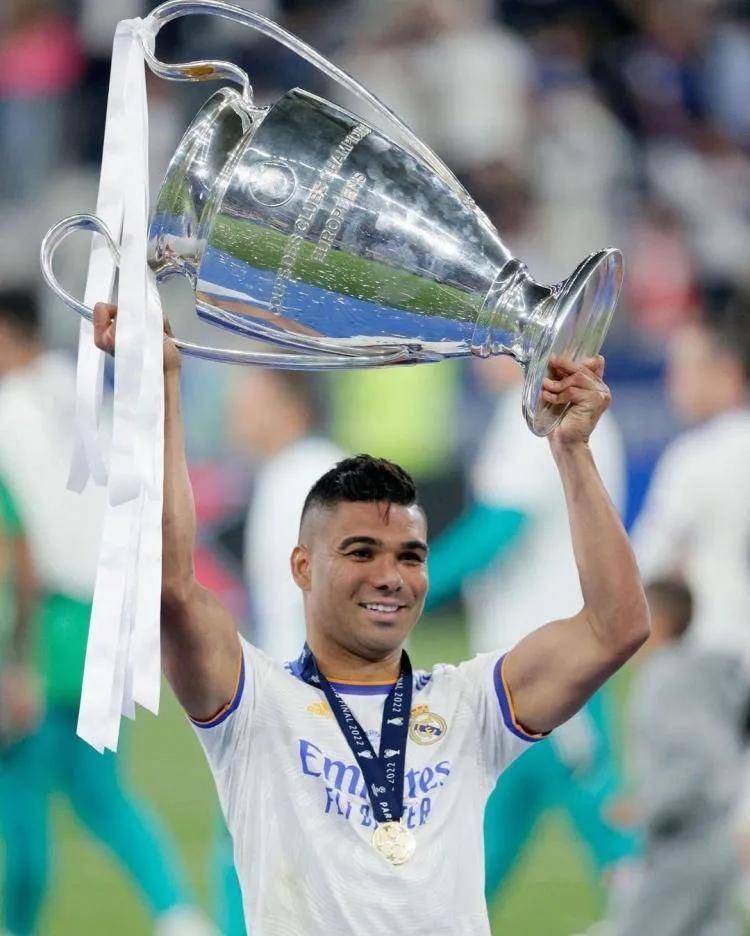 欧冠清晨走向成谜；丹佛掘金手感冰凉；更衣室稳定；阵容厚度经受考验